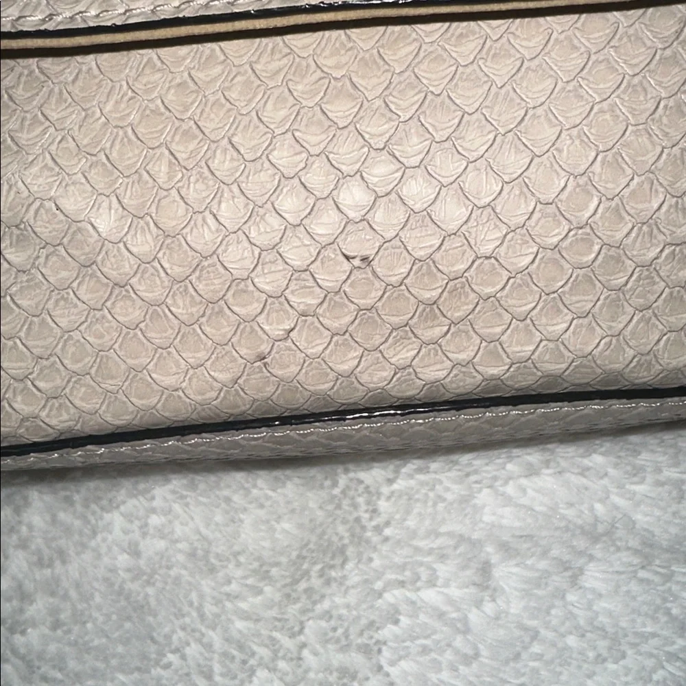 Classic Textured Top-Handle Shoulder Bag in Light Taupe